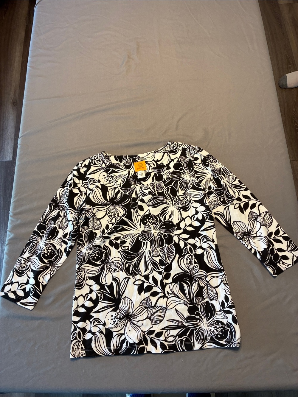 Ruby Rd. Black & White Floral Scoop Neck Tunic